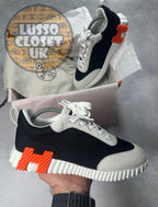 Herm - Navy/ White Orange H Trainers