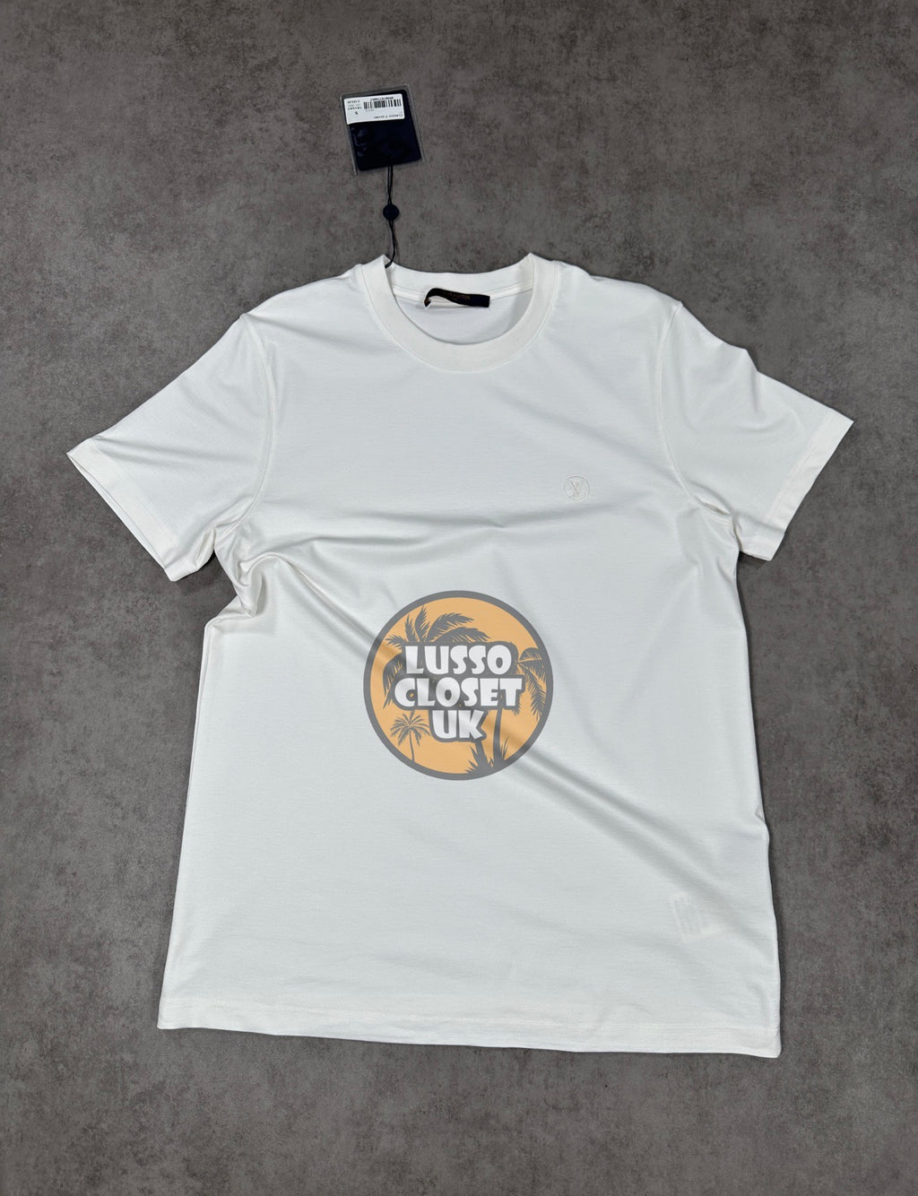 Lou - White Circle Badge T Shirt