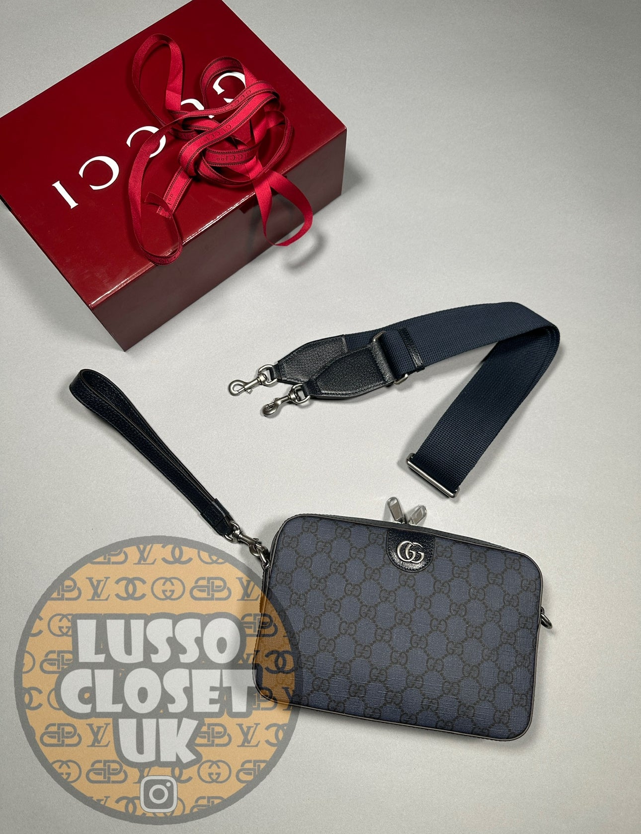 GG - Navy Messenger / Hang Luggage