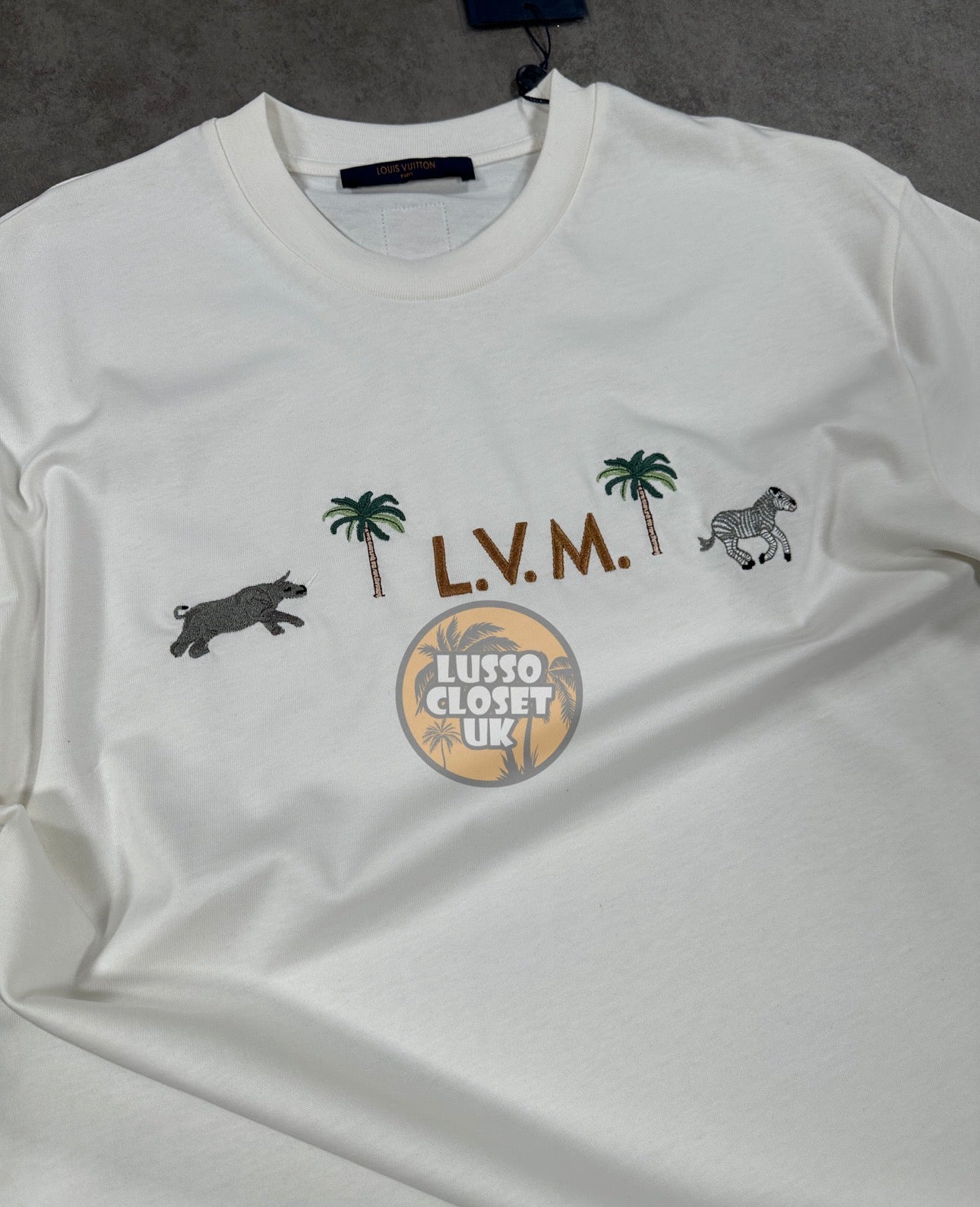 Lou - White Darjeeling T Shirt