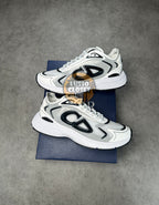 Dio - White Tech B30 Trainers