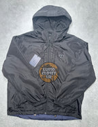 Pra - Reversible Windbreaker