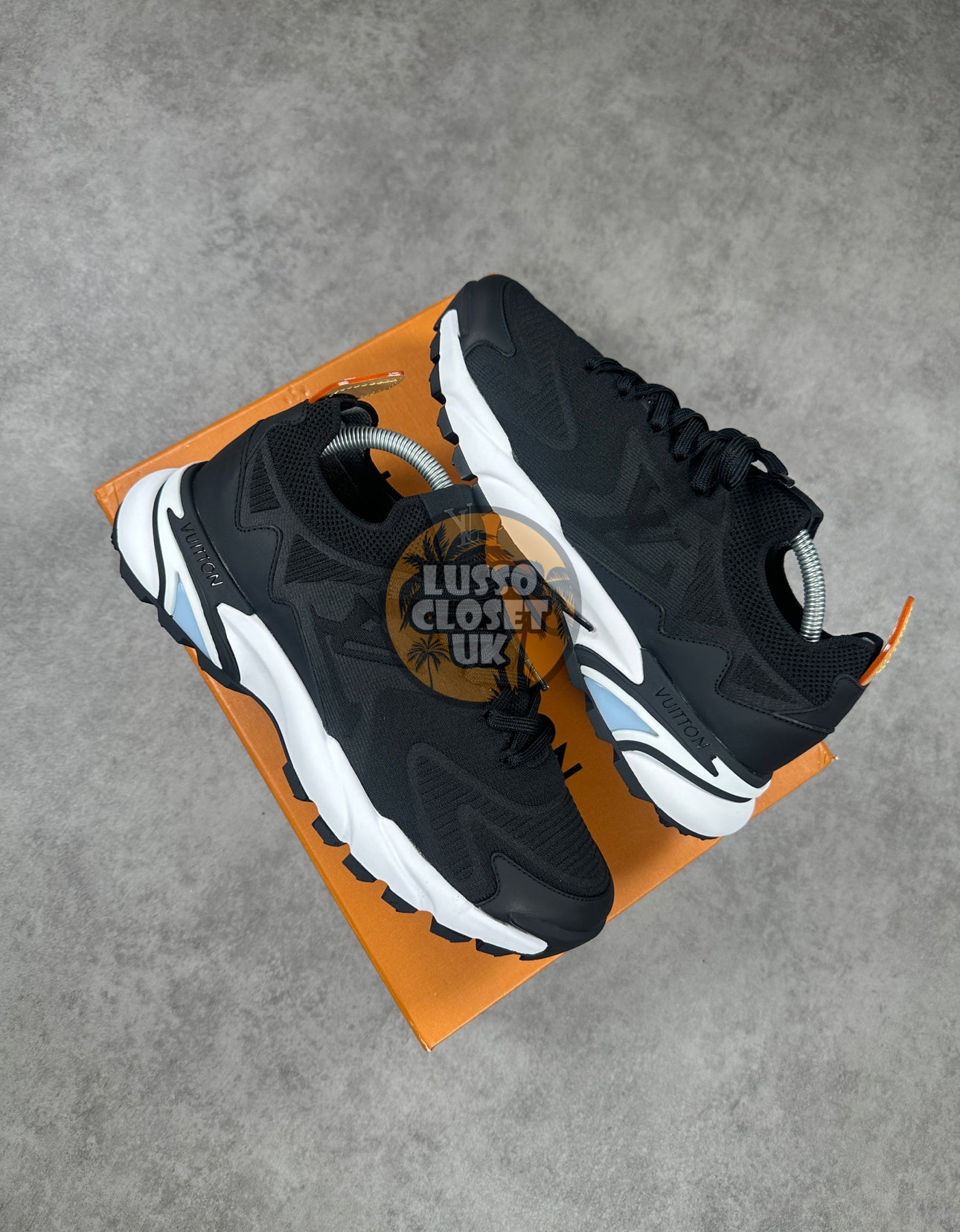 Lou - Tactics Black/White Trainers