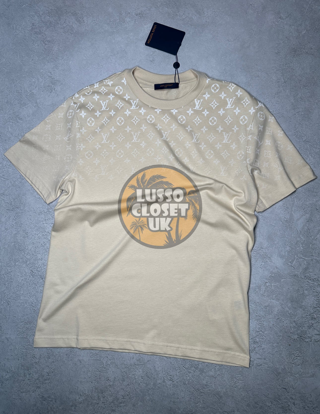 Lou - Beige Fade T Shirt