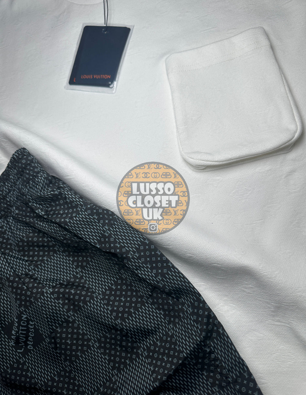 Lou - White Pocket T Shirt