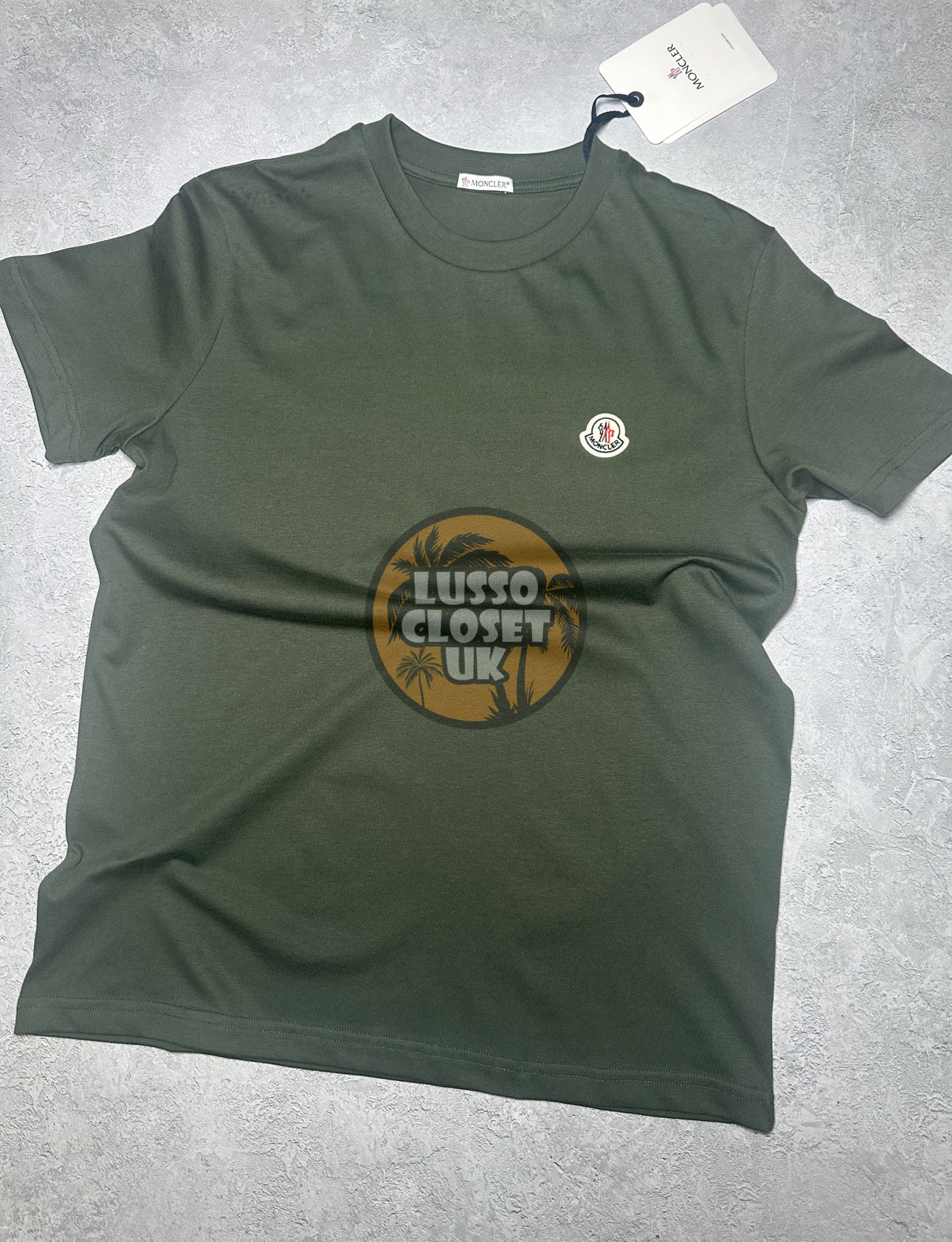 Mon - Khaki Single Badge T Shirt