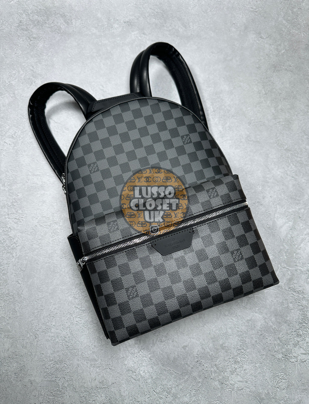 Lou - Check Backpack