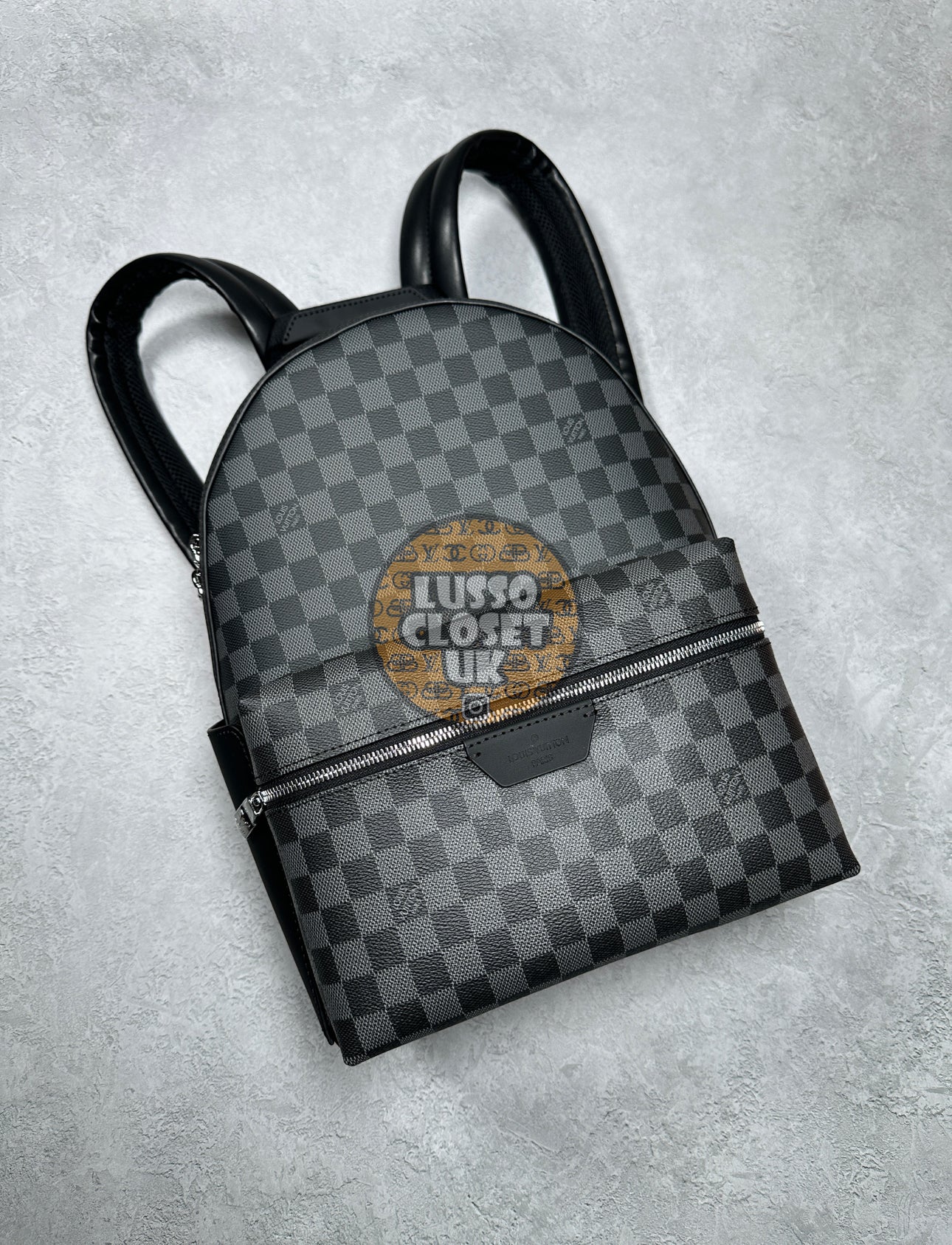 Lou - Check Backpack