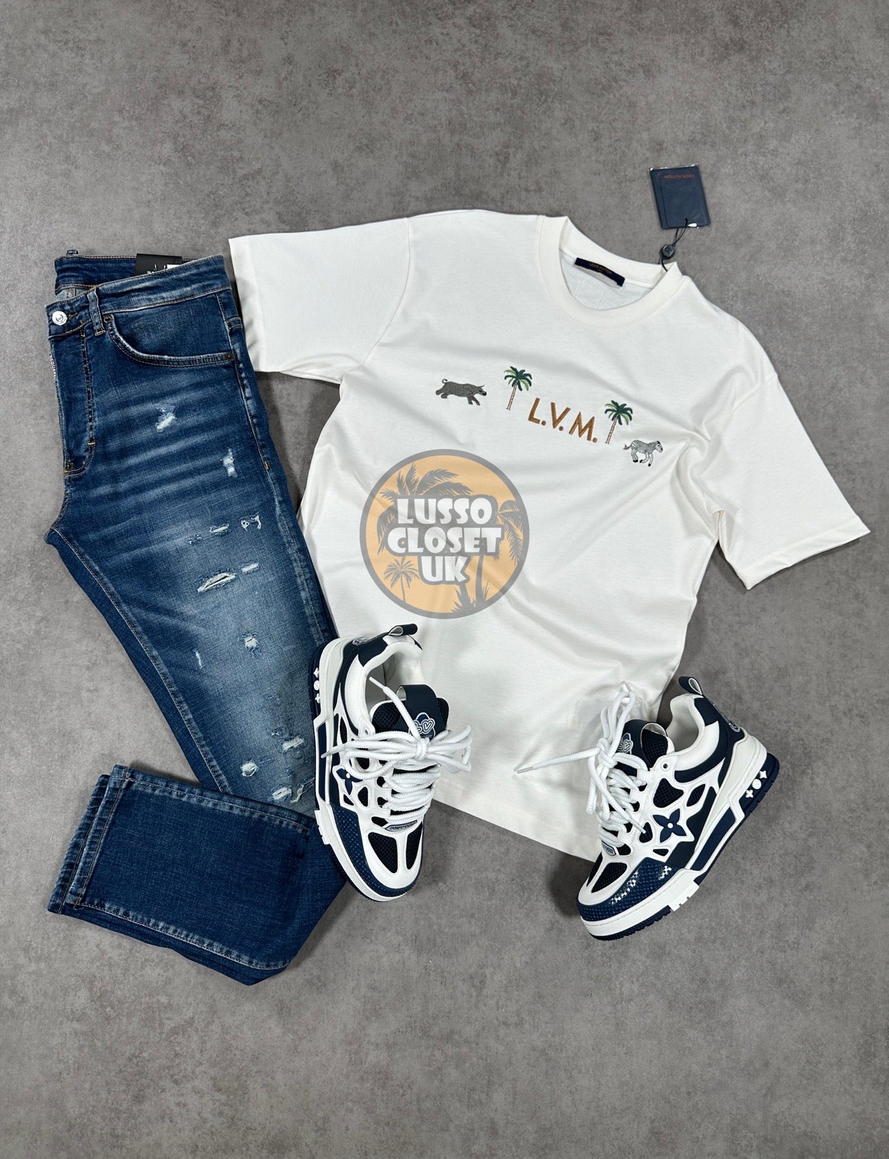 Lou - White Darjeeling T Shirt