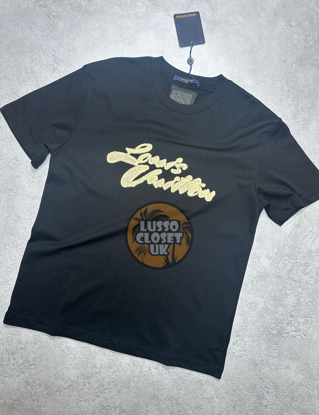 Lou - Straw Sig T Shirt