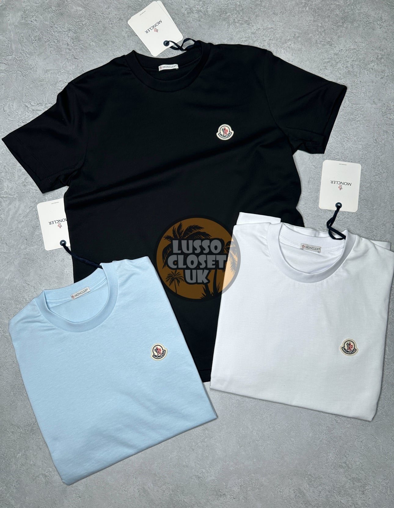 Mon - Single Badge T Shirt