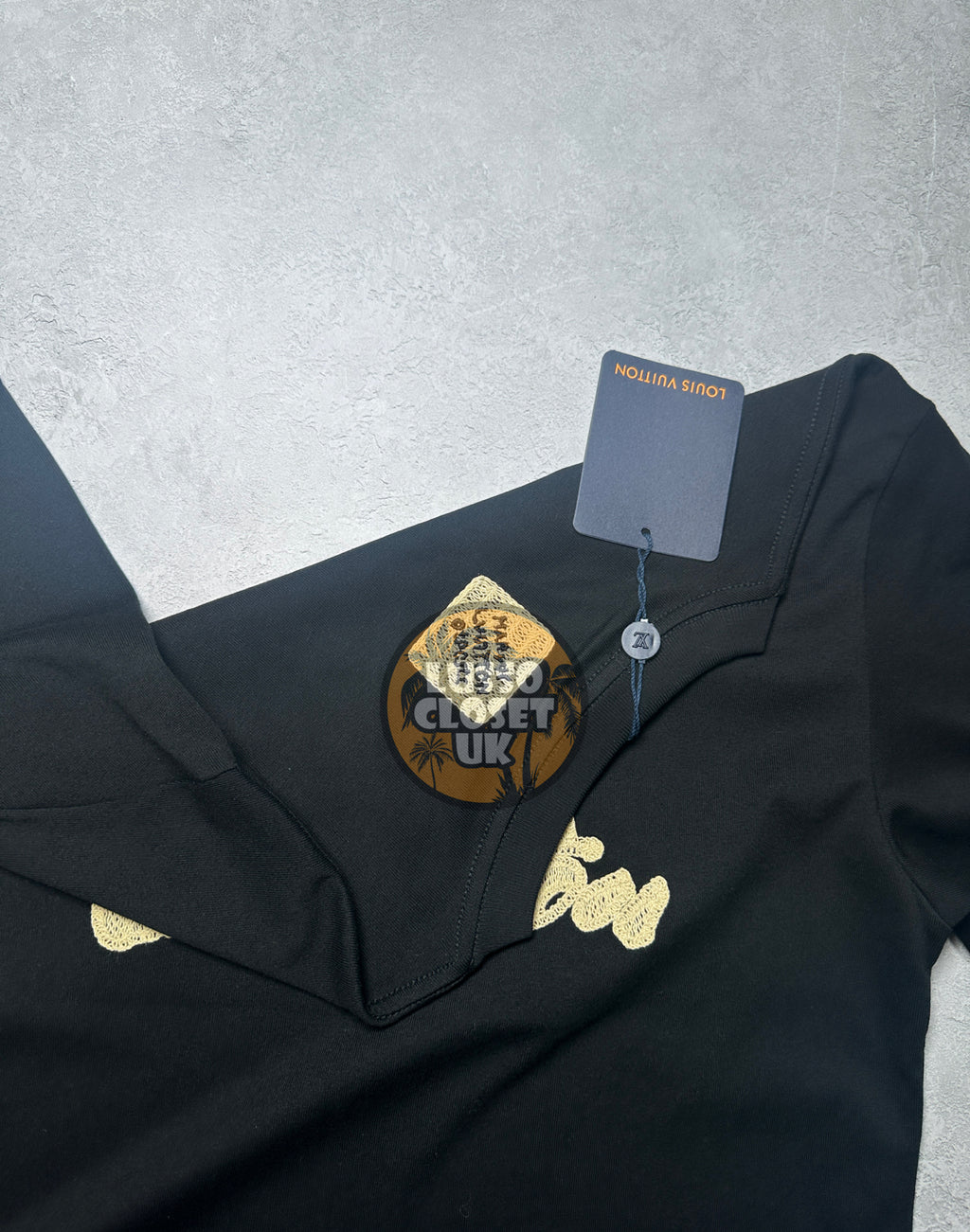 Lou - Straw Sig T Shirt