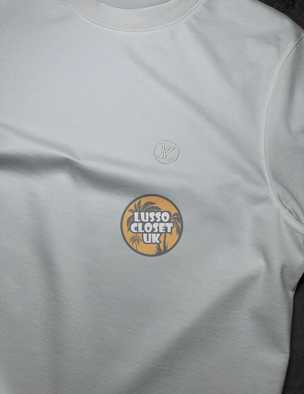Lou - White Circle Badge T Shirt