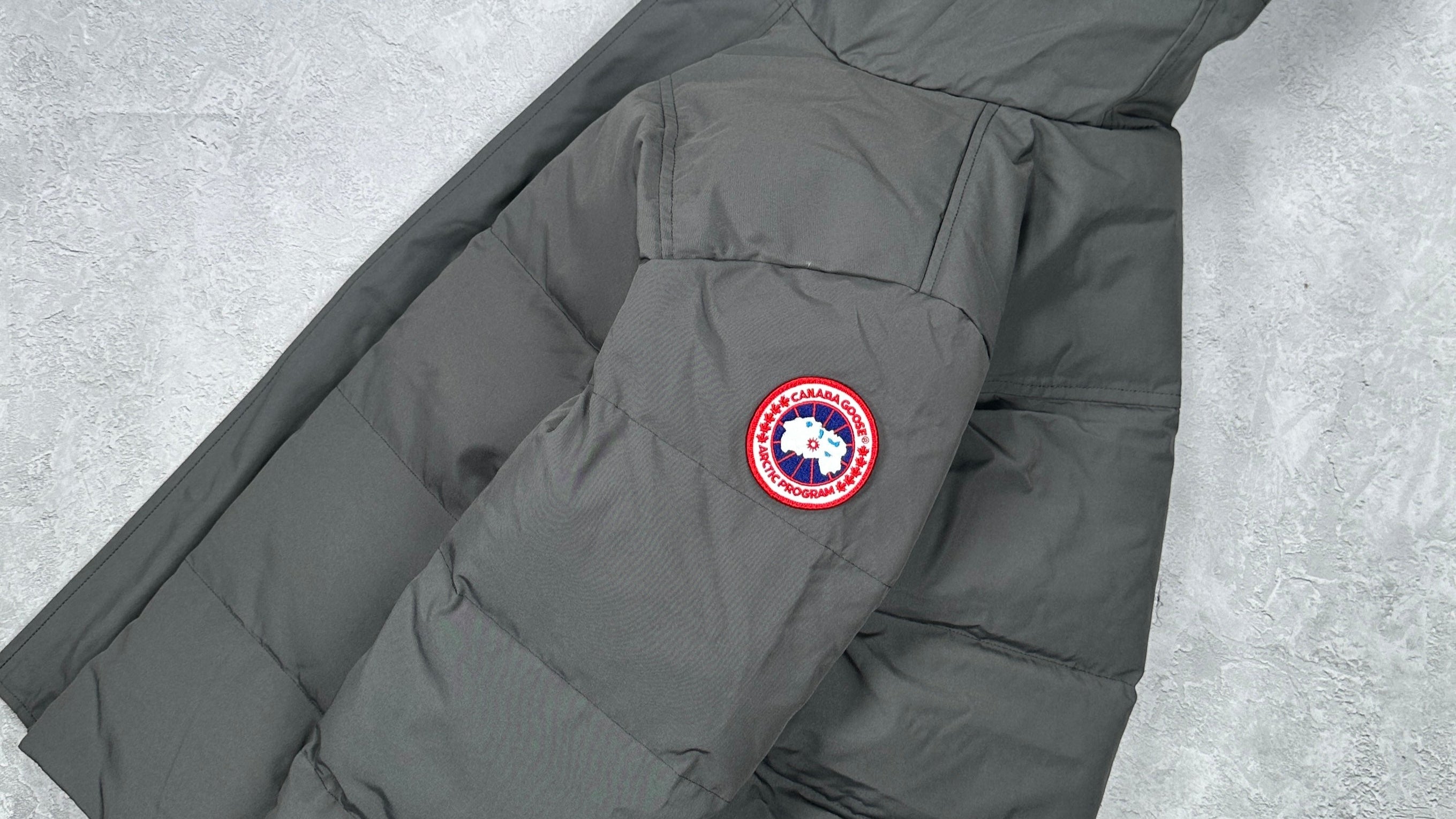 CG - Grey MacMillan Red Badge