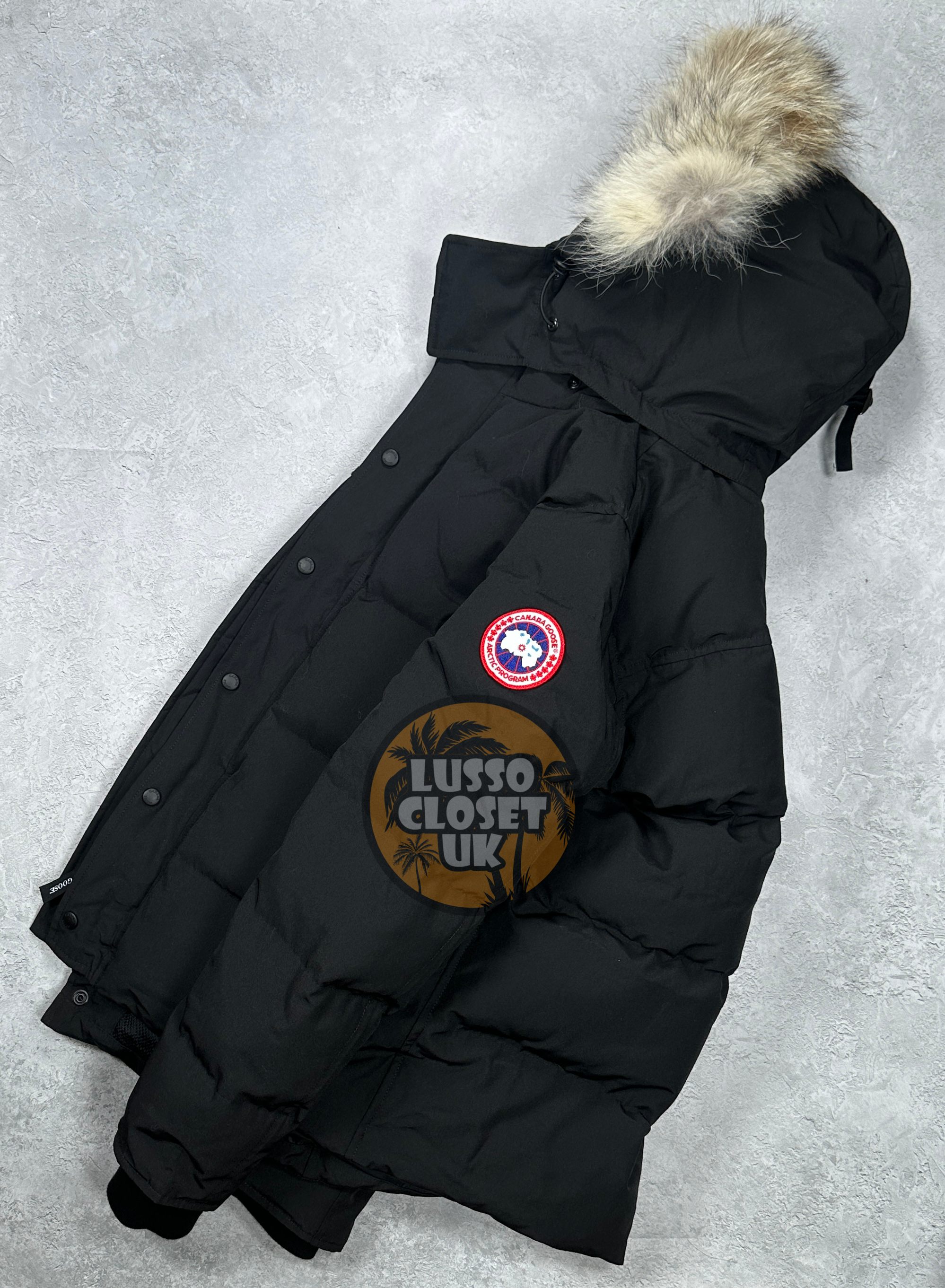 CG - Black Wyndham Red Badge