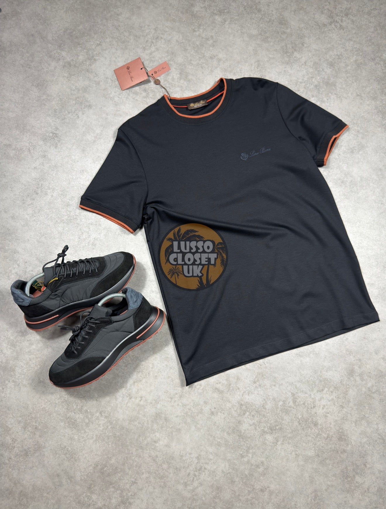 LP - Black Rim Collar T Shirt