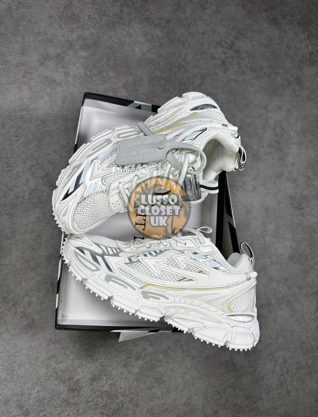OW - White Trainers