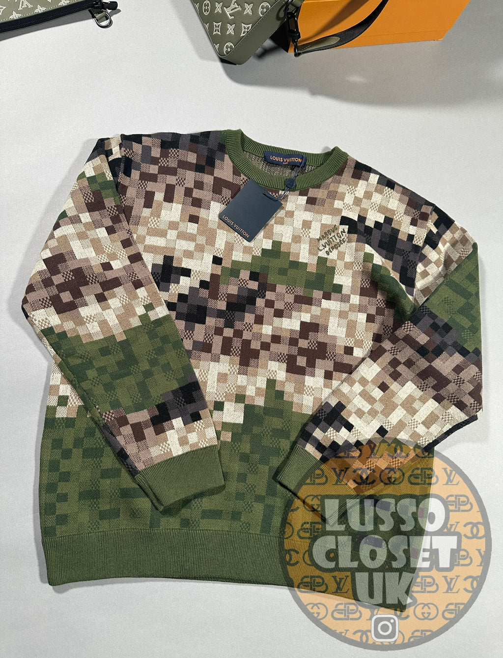 Lou - Damoflage Sweater