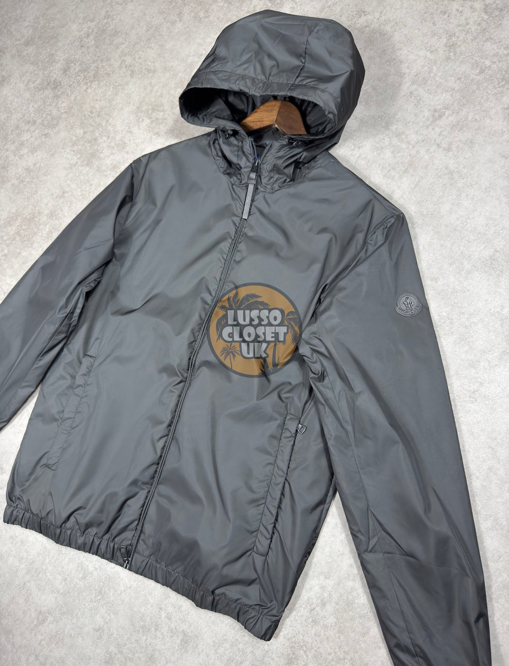 M - Black Windbreaker