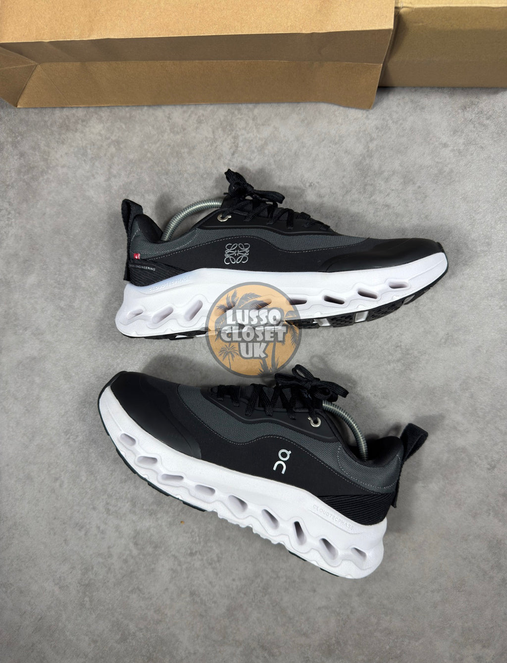 OCL - 2.0 Black / White Trainers