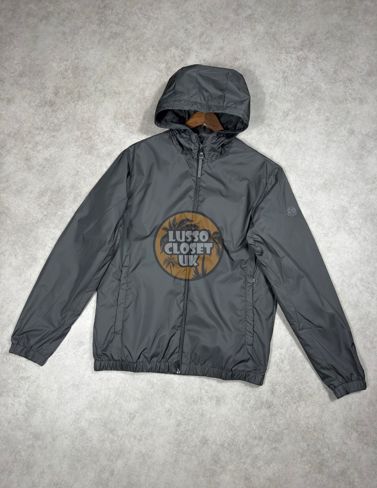 M - Black Windbreaker