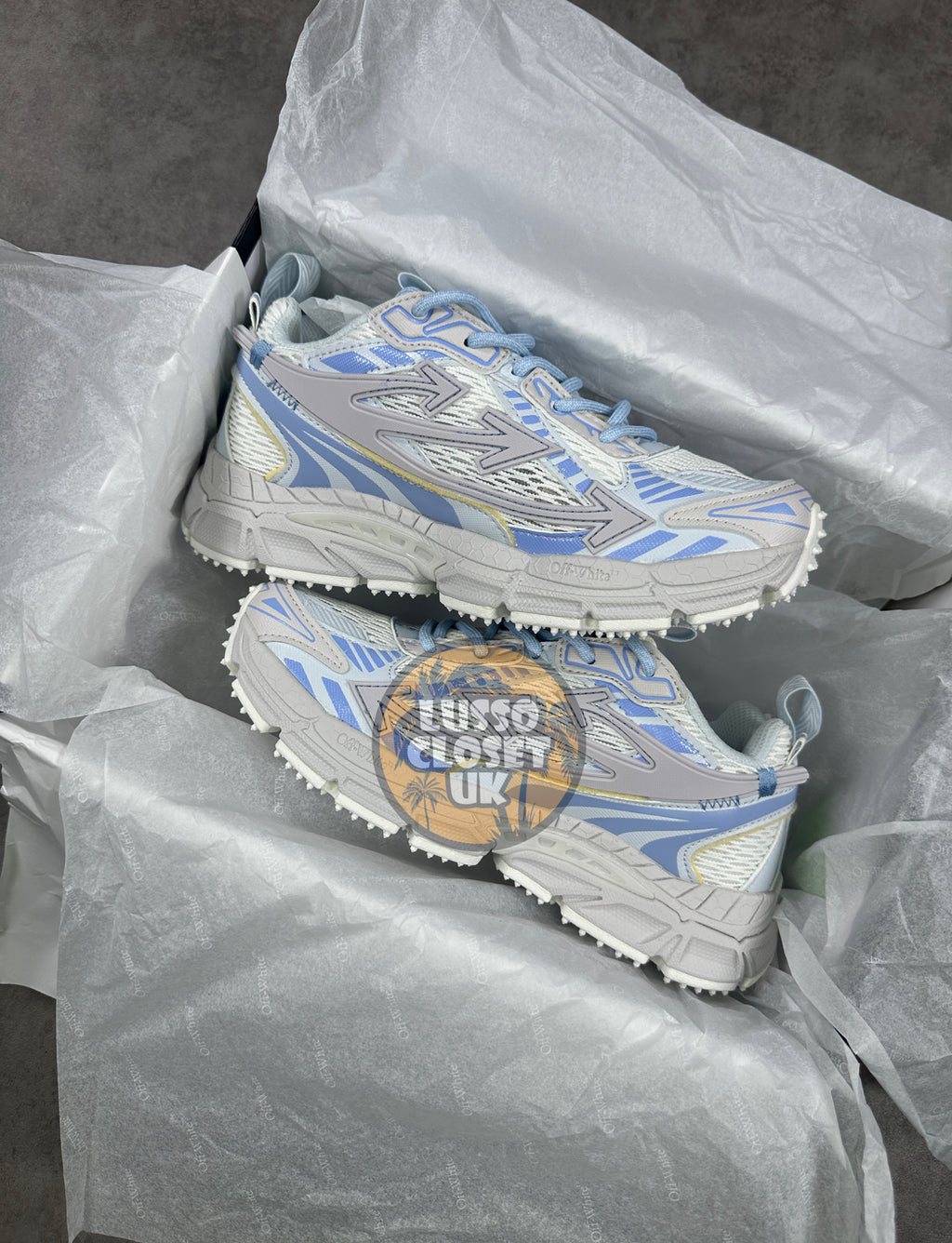 OW - Light Grey Right Back Trainers