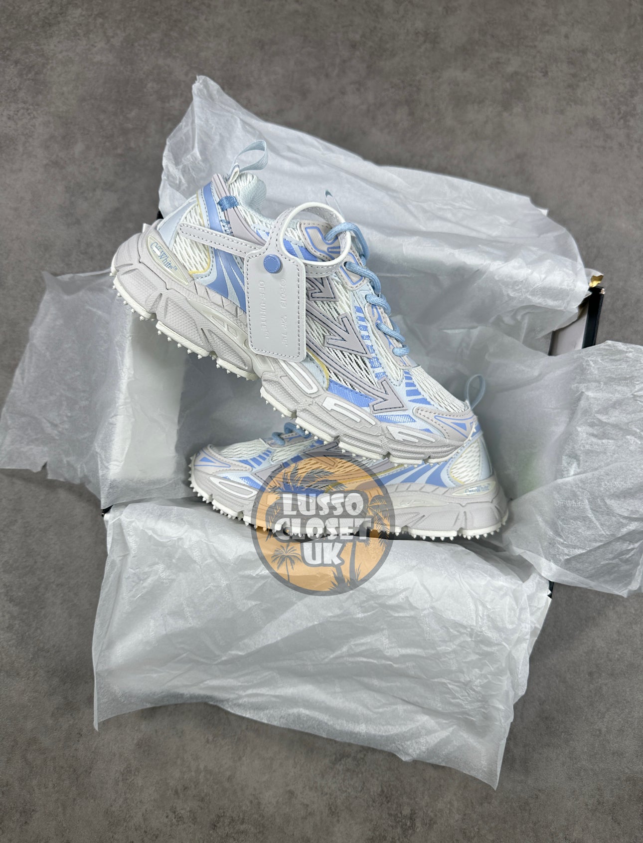 OW - Light Grey Right Back Trainers