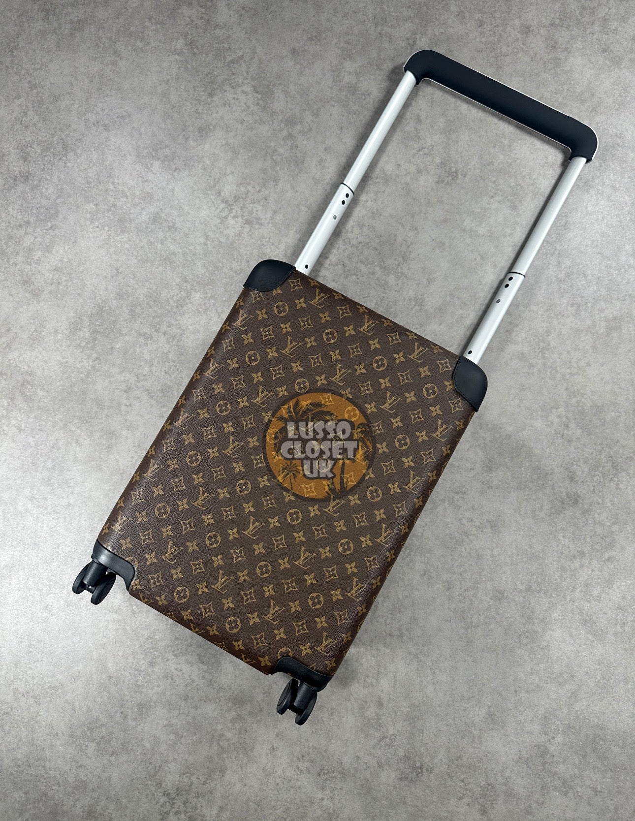 Lou - Brown Monogram Cabin Case